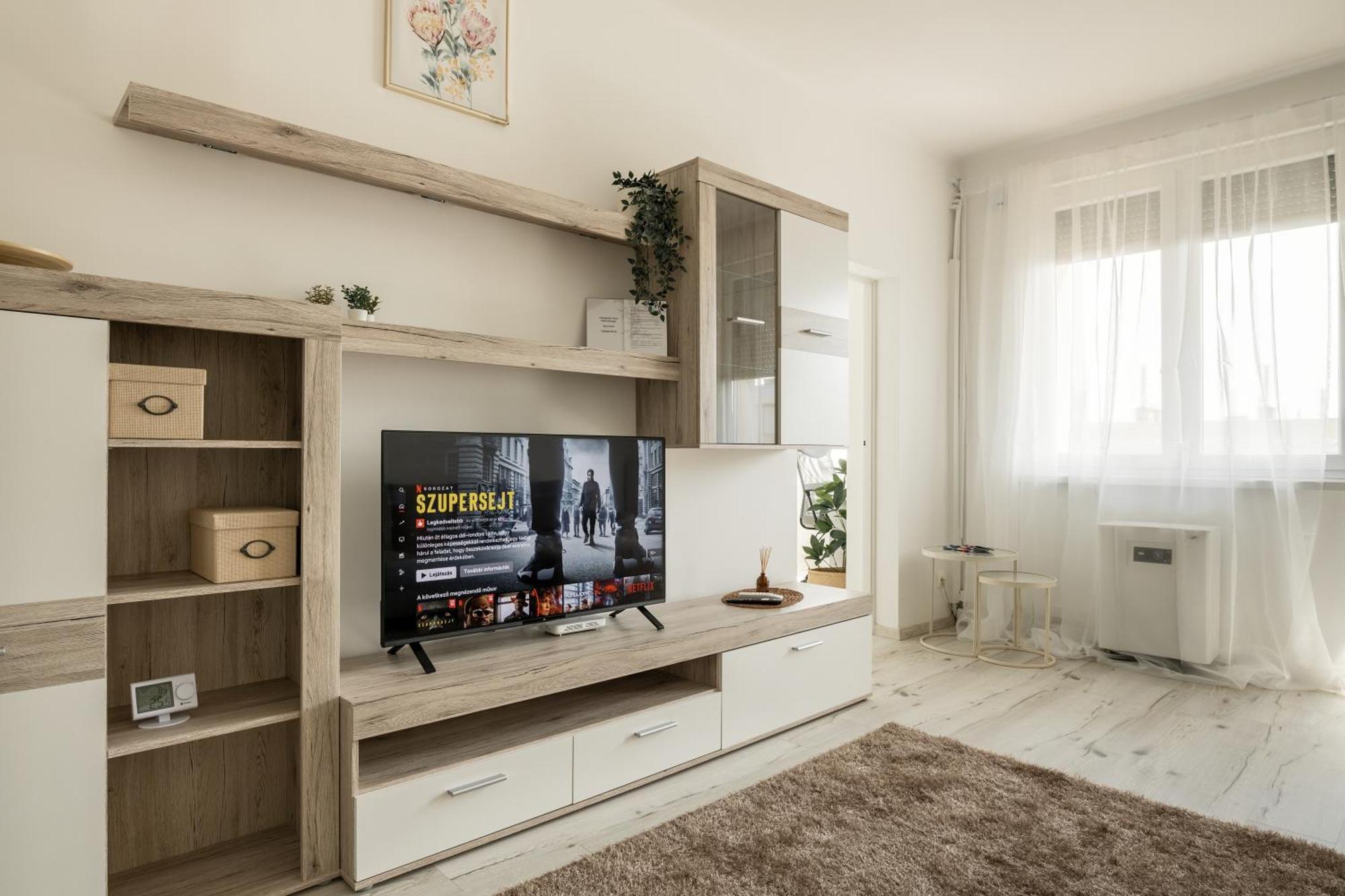 Malompark Apartman With Free Parking Debrecen Bagian luar foto