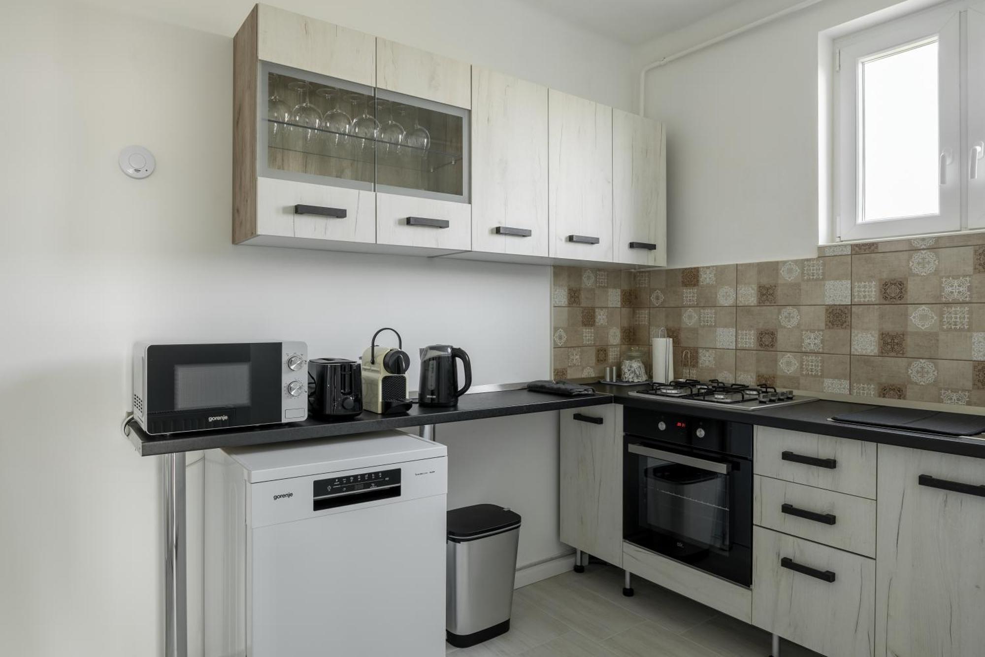 Malompark Apartman With Free Parking Debrecen Bagian luar foto