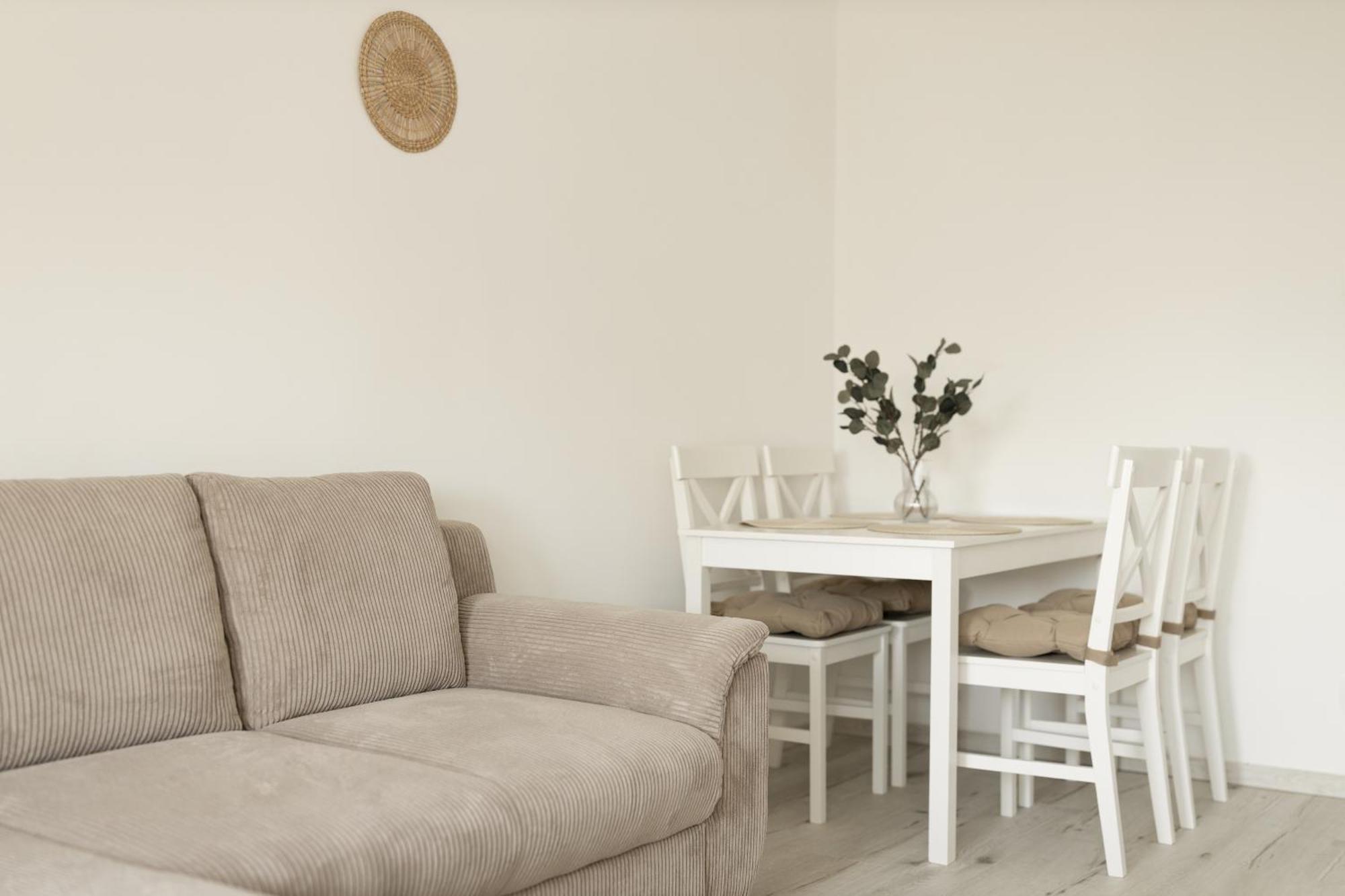 Malompark Apartman With Free Parking Debrecen Bagian luar foto